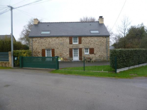Maison avec grand jardin 10km plage